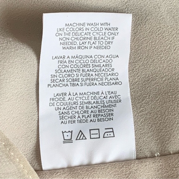 CABI Victoria Cami, Floral, Lined for Opacity, size Medium, GUC, BEAUTIFUL - Picture 10 of 16